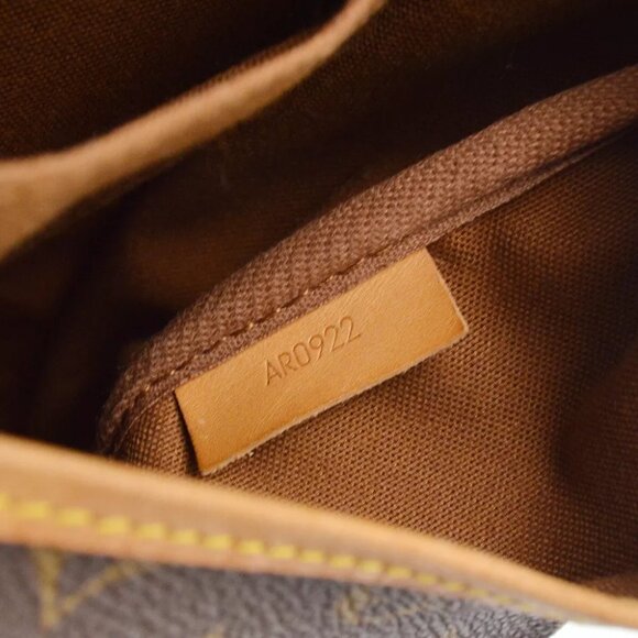 Auth Louis Vuitton SAUMUR 35 MESSENGER SHOULDER BAG MONOGRAM - Picture 4 of 12